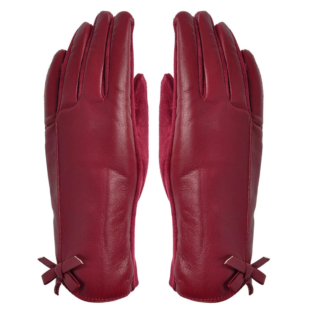 Durable leather gloves